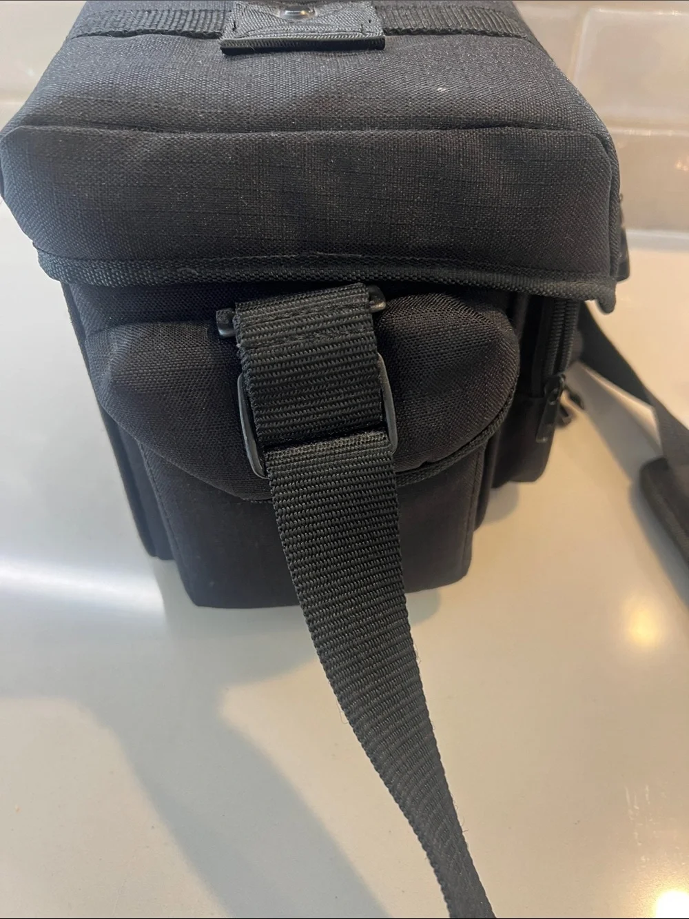 Nikon sturdy messenger